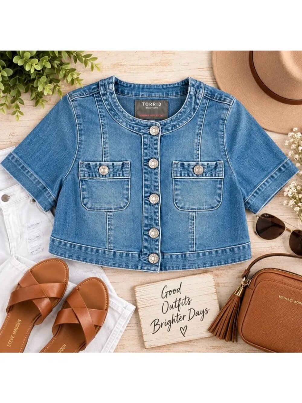 Torrid Size 00 Cropped Denim Jacket Short Sleeve Button Front